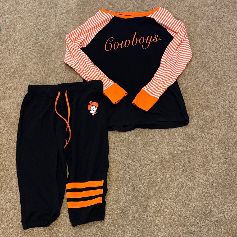 NWOT Emerson Street Oklahoma State Cowboys Pajama Set, Small